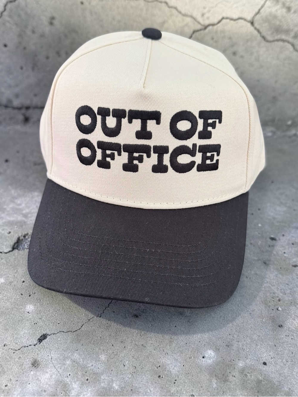 Out of Office Two-Tone Baseball Cap - Cream and Black